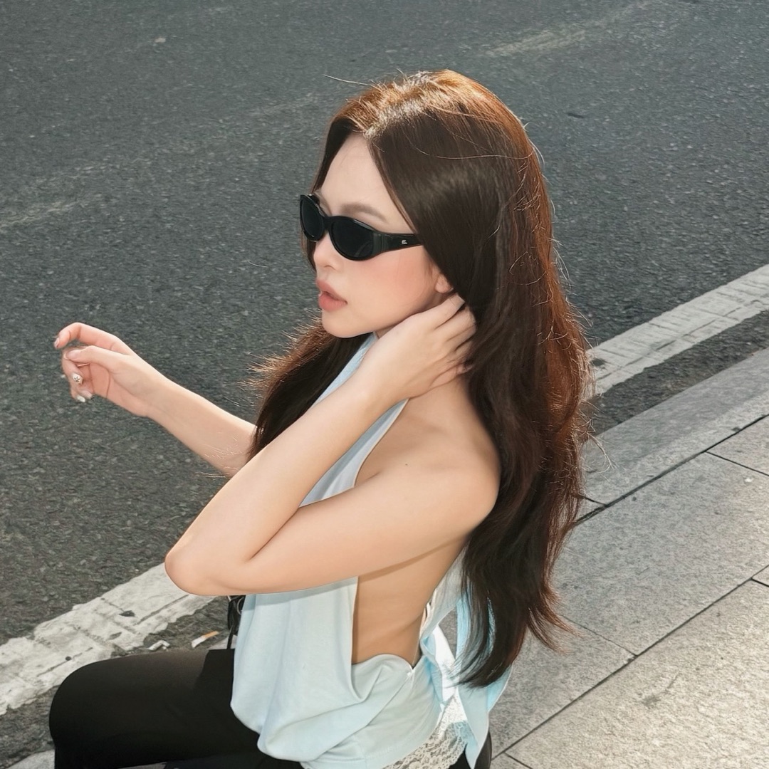 Mẫu tóc dài nâu, layer ôm mặt tại The New's Hair